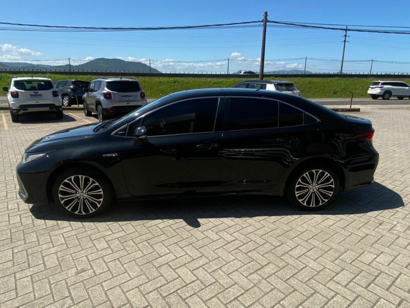 TOYOTA / COROLLA ALTIS PREMIUM 1.8 HÍBRIDO - Image 12