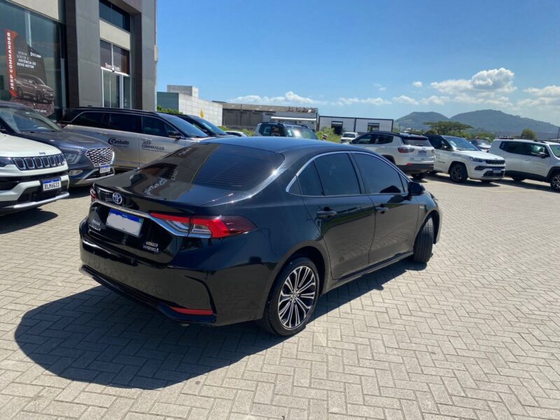 TOYOTA / COROLLA ALTIS PREMIUM 1.8 HÍBRIDO - Image 6