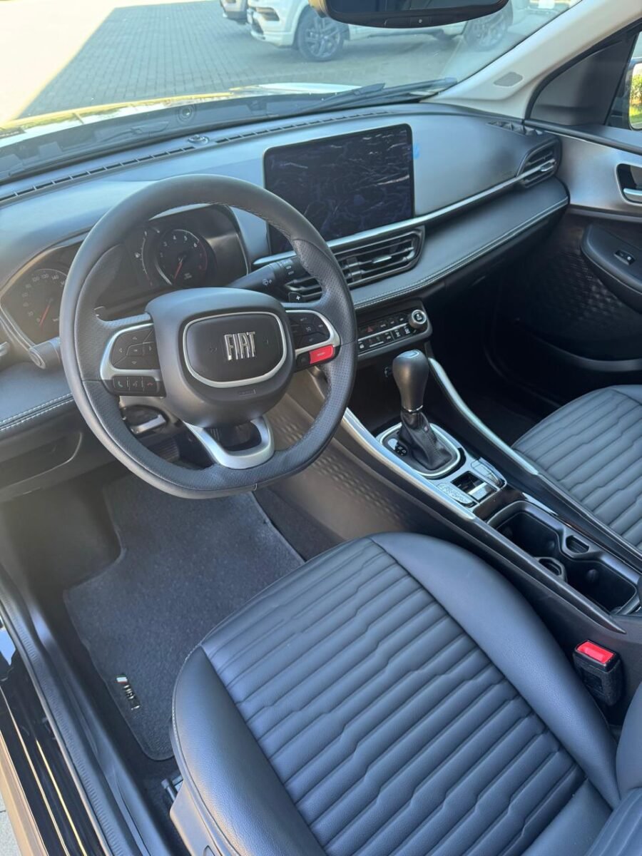 FIAT FASTBACK AUDACE 1.0T - Imagem 4