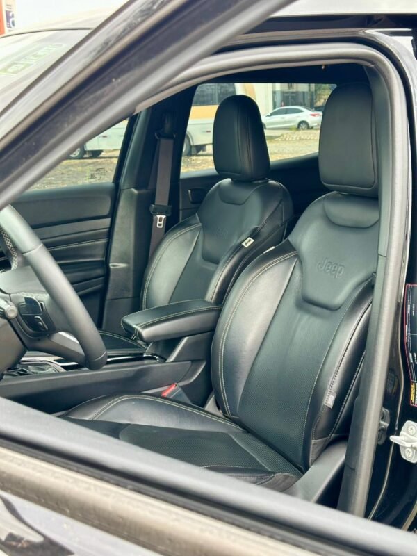 JEEP COMPASS LONGITUDE T270 - Imagem 3