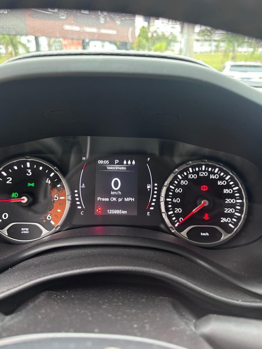 JEEP RENEGADE LONGITUDE 2.0 DIESEL - Imagem 7