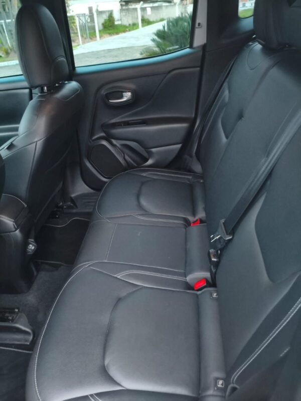 JEEP RENEGADE LONGITUDE T270 1.3 TB - Imagem 4