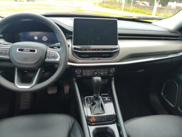 JEEP COMPASS LONGITUDE T270 1.3 TB - Imagem 3