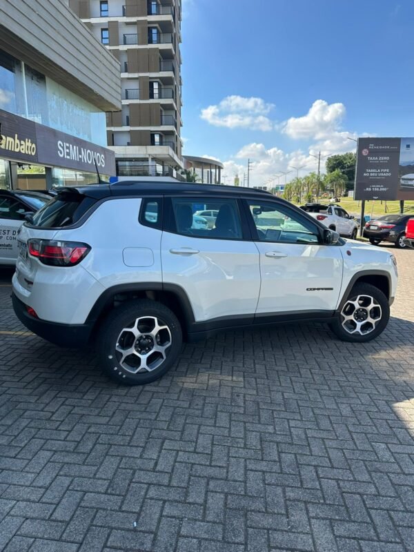 JEEP COMPASS TRAILHAWK TD350 4X4 DIESEL - Imagem 2
