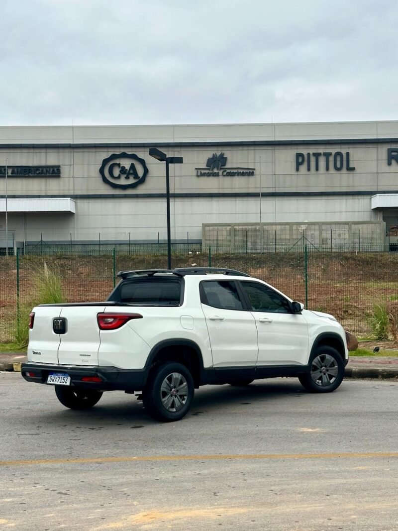 FIAT TORO FREEDOM 1.8 FLEX - Imagem 6